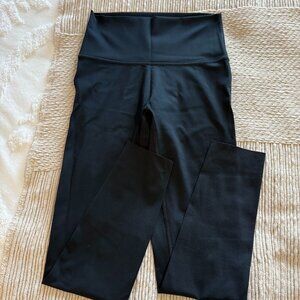OFFLINE By Aerie Goals High Waisted 7/8 Legging, Size Medium, Black